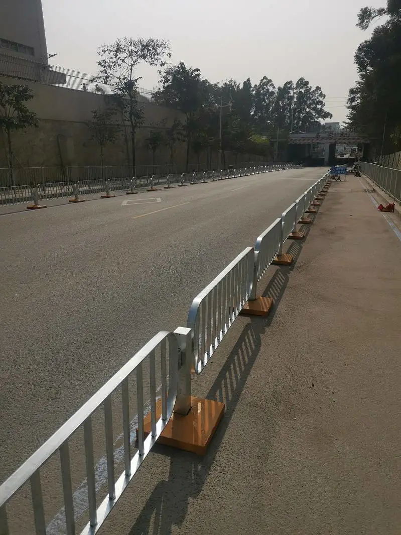 罗湖深标人行道护栏按图定做 市政路中护栏颜色可选