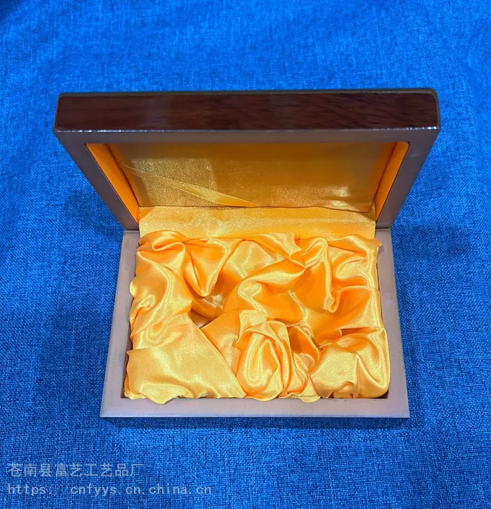 河北木盒包装厂 茶叶礼盒 象棋礼盒 手表木盒 国际象棋木礼盒