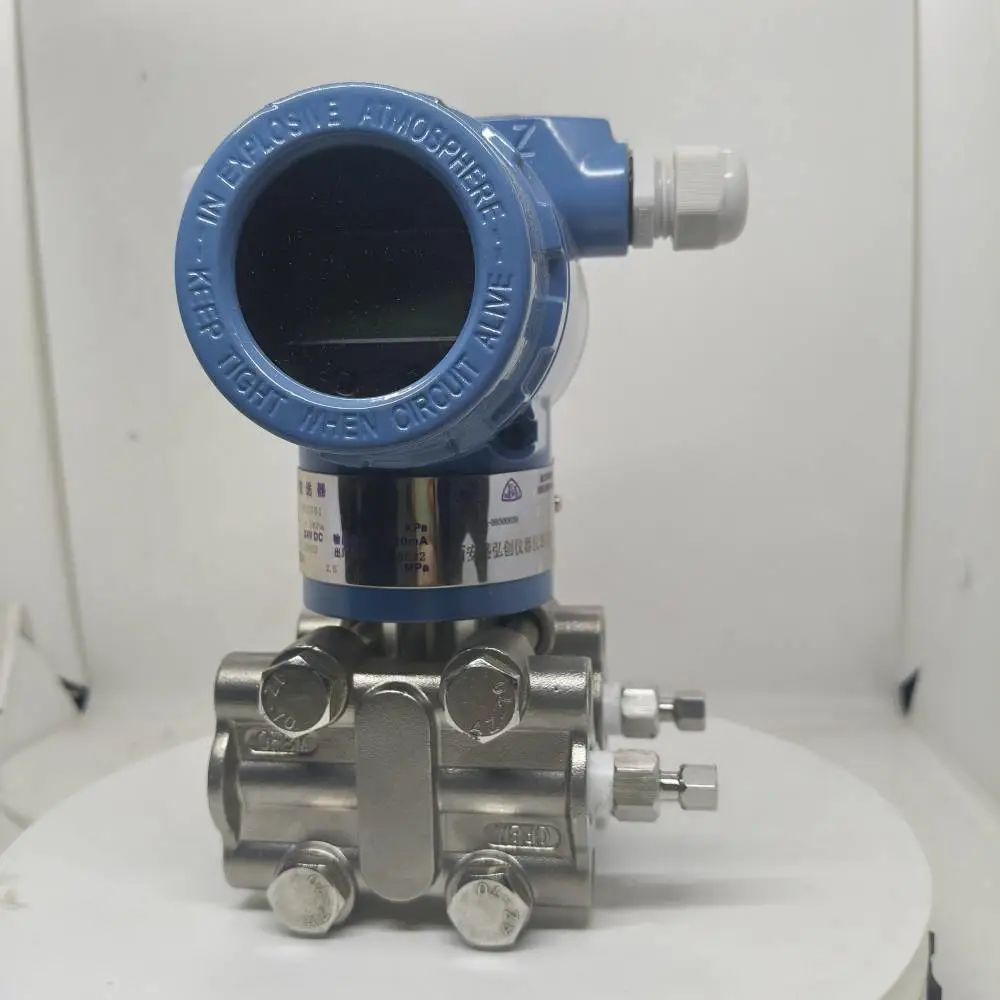 30.600G-2503-R-3-8-100-300-2-000压力变送器小巧型扩散硅液体气体压力传感器寿命