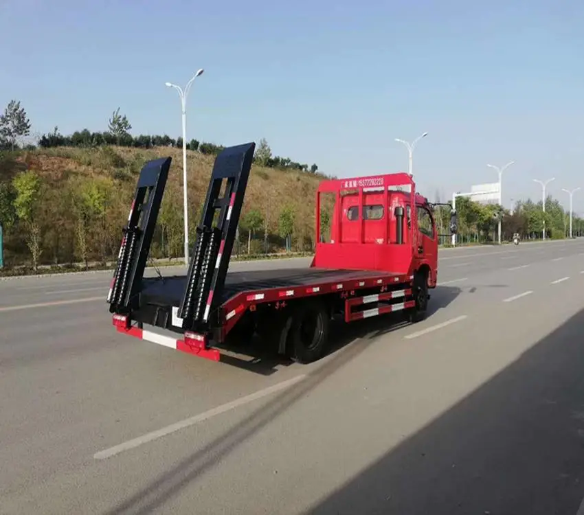 热卖车型东风福瑞卡85小型挖掘机平板拖车可分期购车