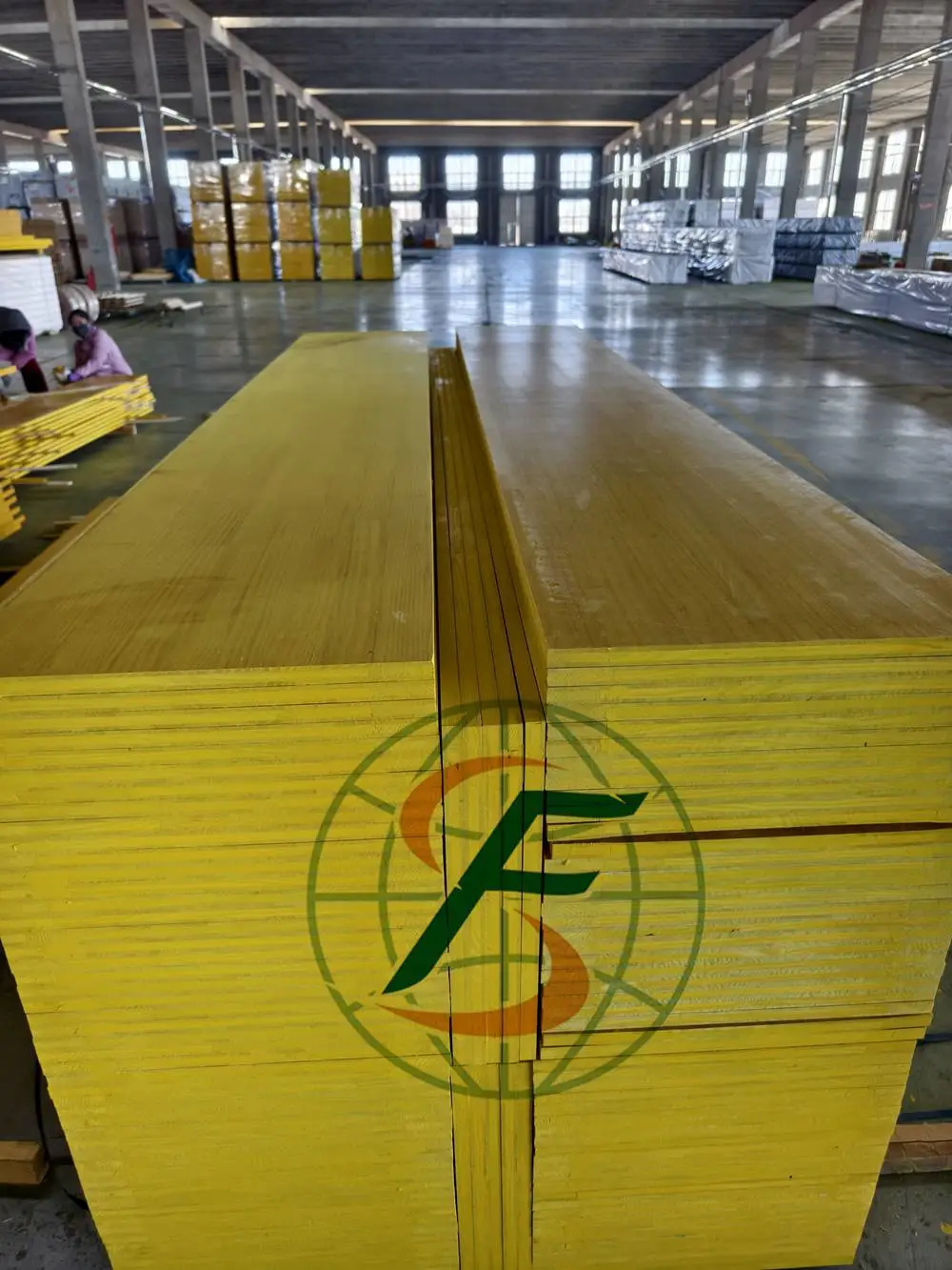 21mm 27mm 3 layer shuttering Ply三层板 建筑模板 黄板 长度可定制