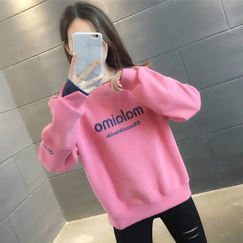 一般批发衣服去哪里拿货韩版新款印花秋冬外贸尾货卫衣批发工地衣服在哪里批发