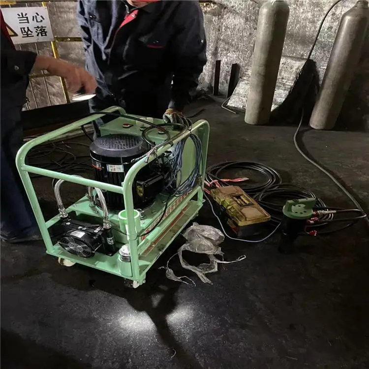 液压环槽铆钉机 多功能环槽铆钉机 单双振动筛电动哈克扣钉机 批发