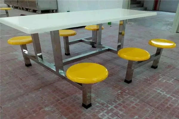 深圳市德鑫源玻璃钢体育器材有限公司