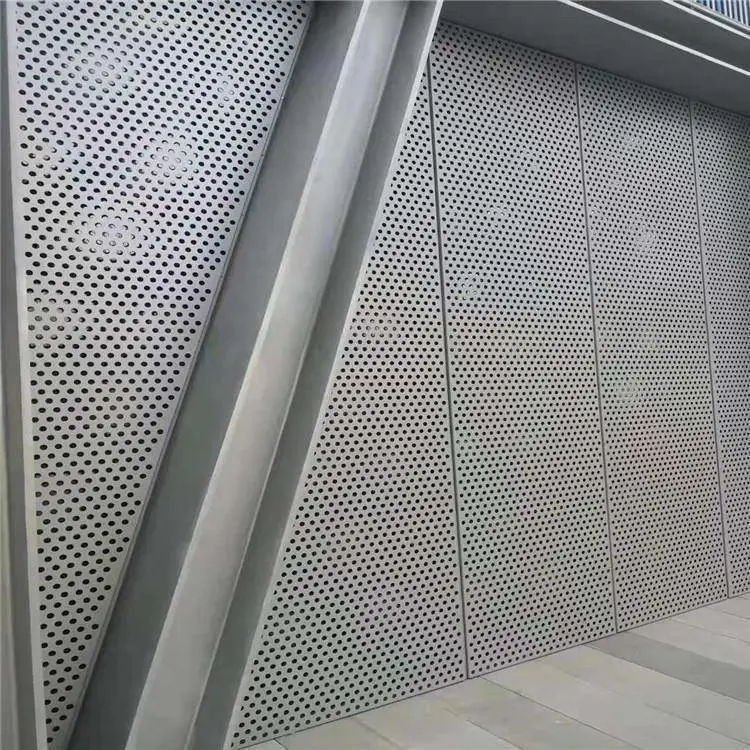 大小孔组合穿孔板 售楼部门头氟碳铝板 商场装饰吊顶冲孔网板