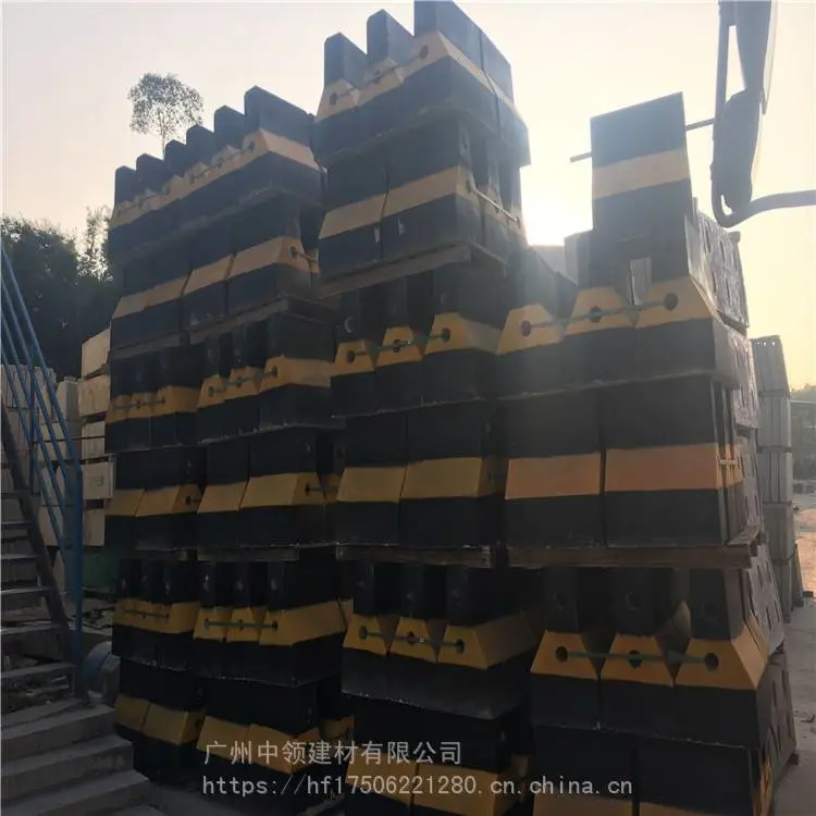 中领 水泥墩批发 路段隔离水泥墩 规格齐全