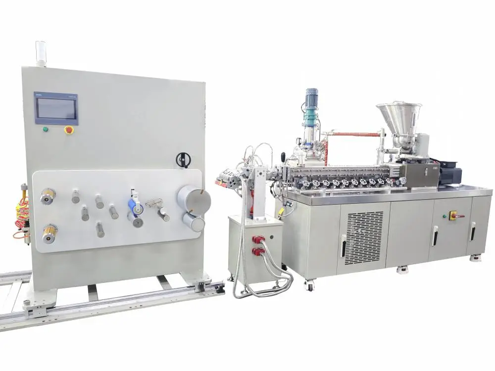 小型双螺杆挤出流延机 通用塑料工程树脂UPE薄膜成型试验机——广州普同