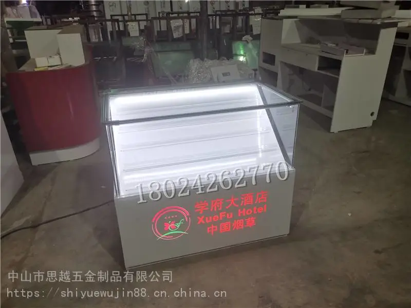 酒水商用酒杯架红酒酒架新款木质平面烟柜便利店玻璃展示柜