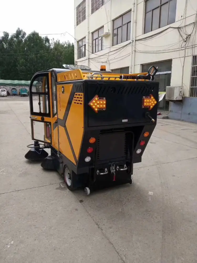 小区环卫扫地车路面清扫车厂区新能源封闭式扫地车
