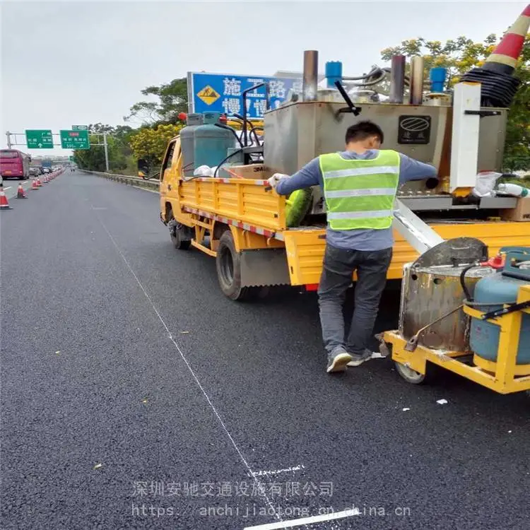 深圳厂房热熔划线 检测站热熔标线施工多年经验
