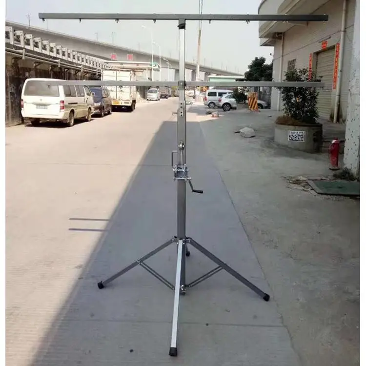 炫展灯光产品缔造XZ618聚光灯摇头灯尺寸婚庆光束灯