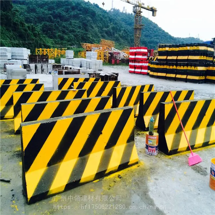中领 水泥墩批发 路段隔离水泥墩 规格齐全