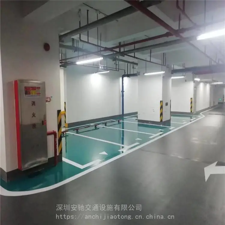 安驰交通专业承接惠州广场混凝土压花地坪漆 复古地坪施工厂家