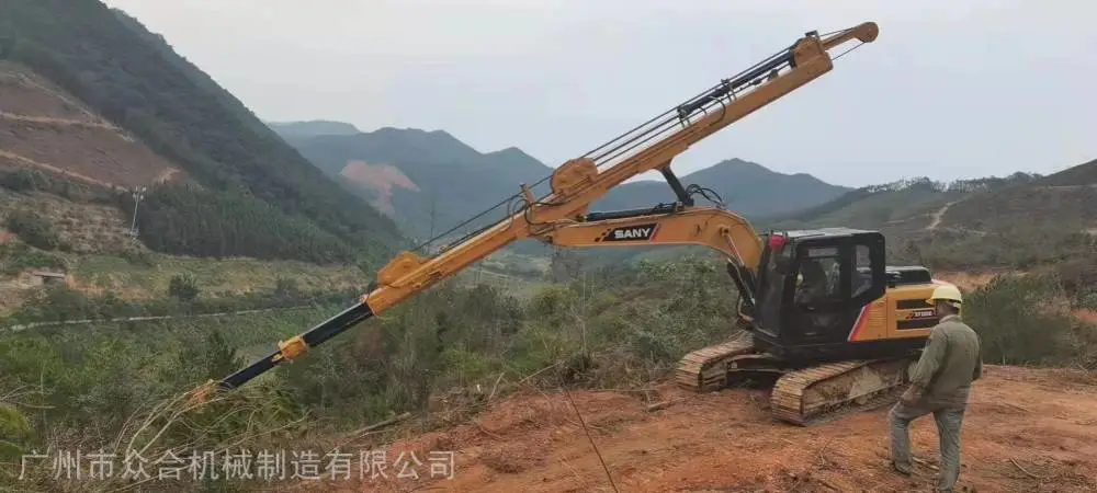 广东挖机伸缩臂拉山机 25米28米抓山机山头桉树采伐