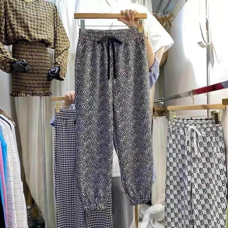 广东梅州女休闲裤品牌大全 款式韩版秋冬几块钱棉质女式休闲裤