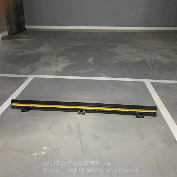 厂家直销价格便宜广安灰色挡车器 不锈钢拉丝器