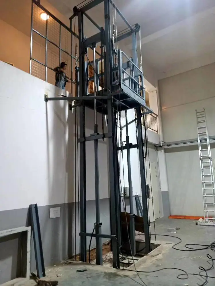 升降货梯 山西液压式升降货梯 载货升降梯价格