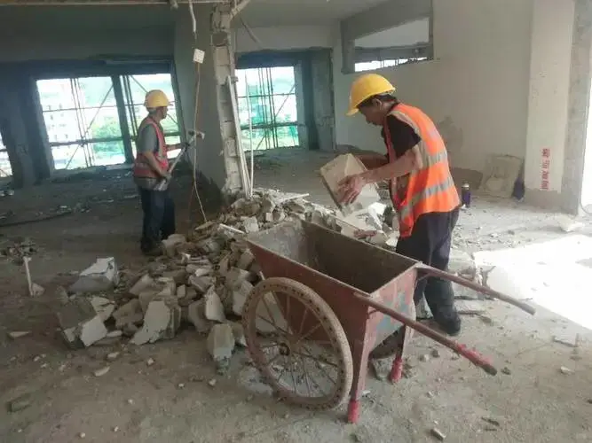亚运村京民社区渣土垃圾清运,小区建筑垃圾费用