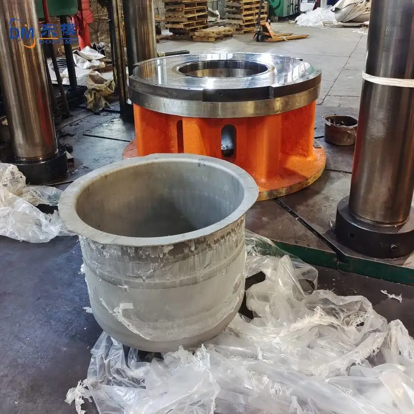东方模具 定制生产不锈钢封头模具，储气罐拉伸模具