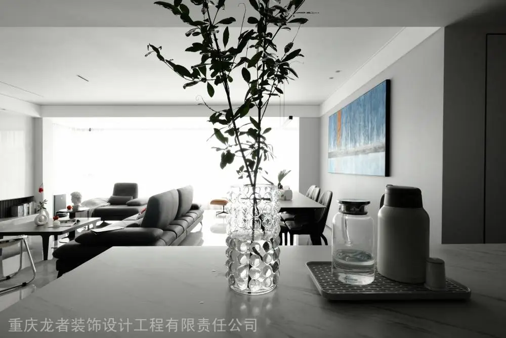 龙者装饰|长江铭著183㎡顶跃实景|现代极简空间设计