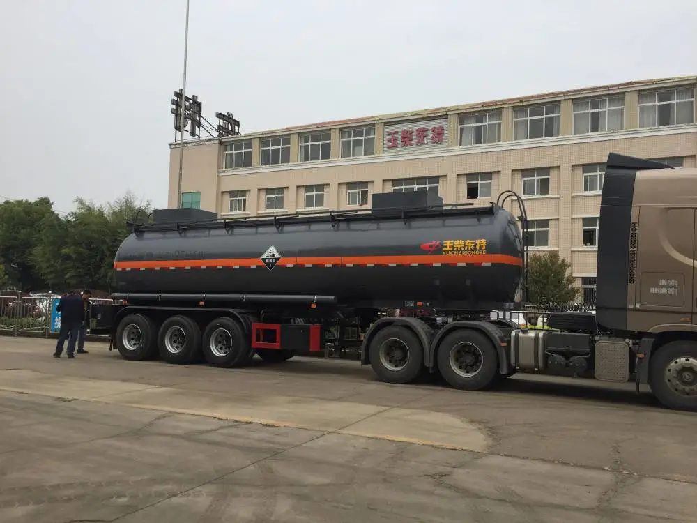 空气悬挂钢衬塑罐车,钢衬塑罐车 化工液体防腐罐车价格图片