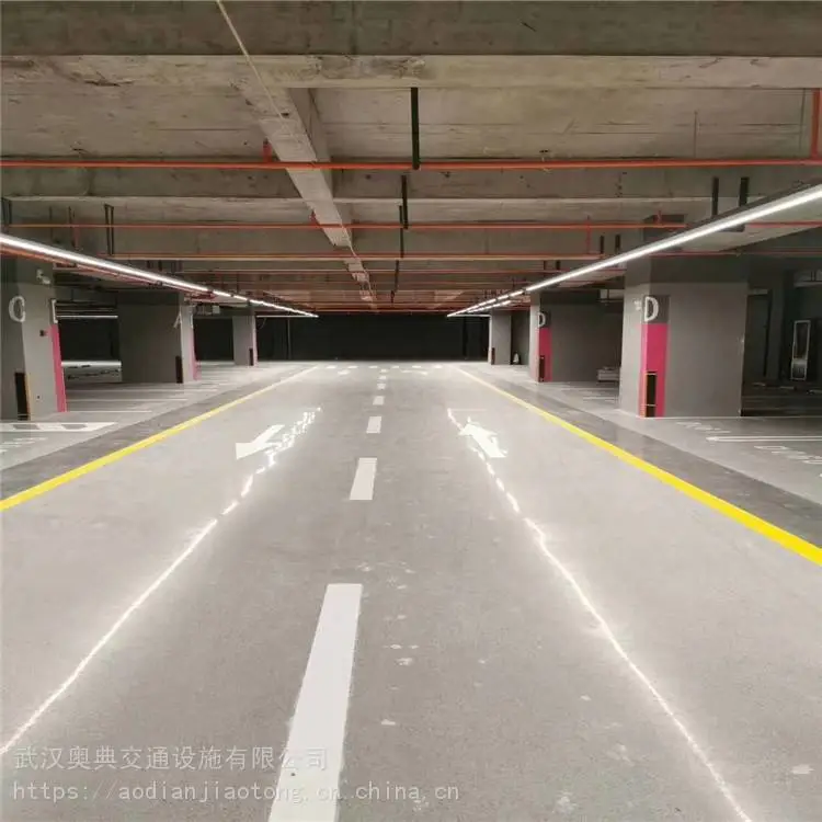 武汉水磨石地坪漆 球场地坪奥典交通施工生产厂家