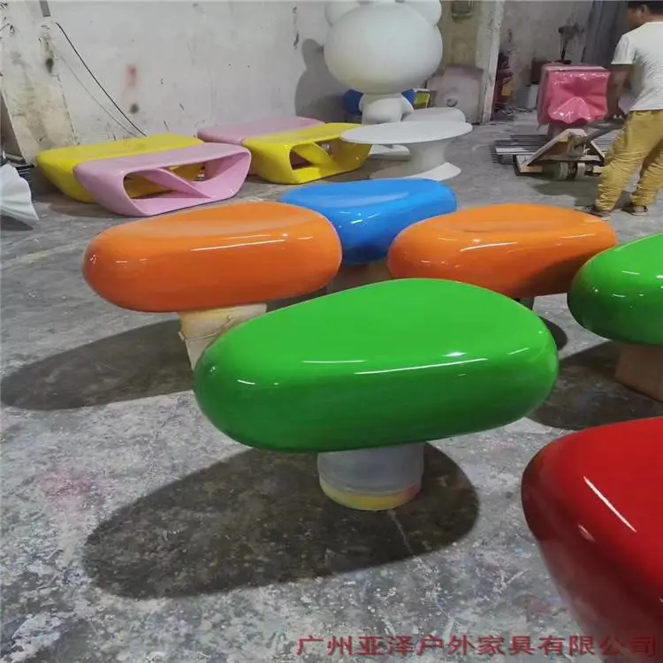 宁波 美陈装饰树脂雕塑 广场节日玻璃钢道具摆件 玻璃钢仿真植物树雕塑