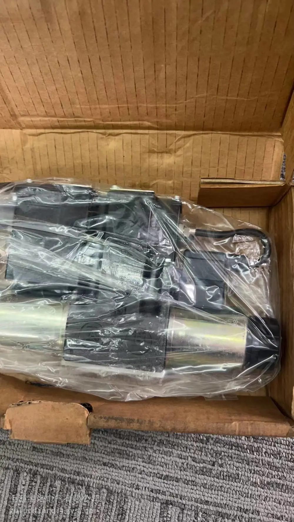 SW-272-24接近开关