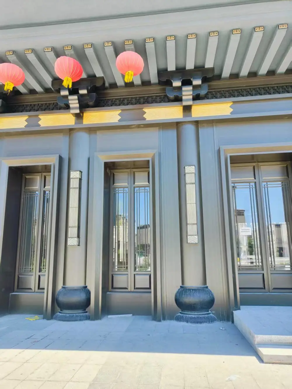 新中式小区大门入口门楼 售楼部仿古铜门头 钢结构门楼复古建筑