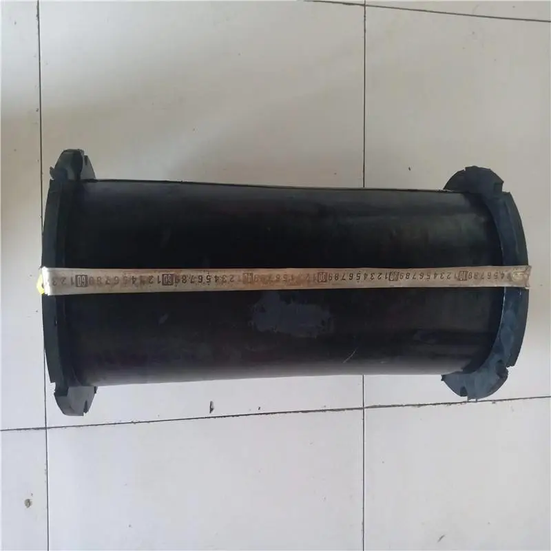 DN100管夹阀胶管_管夹阀胶套法兰带孔_铜矿用管夹阀橡胶套厂