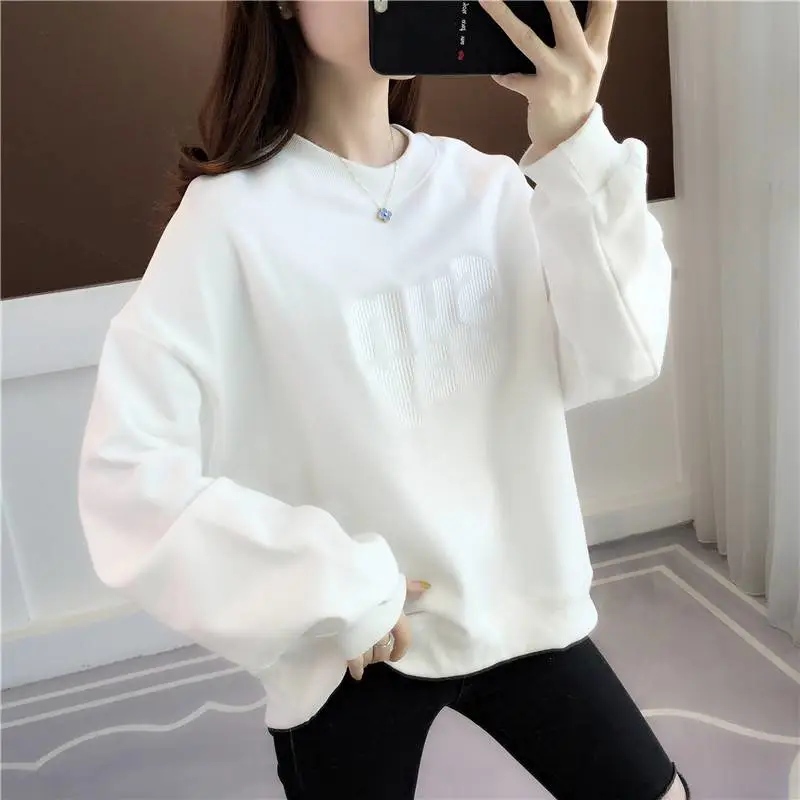 怎么直接和服装厂拿货圆领上衣百搭学生韩版圆领卫衣少女秋冬装潮一百元摆地摊卖什么好
