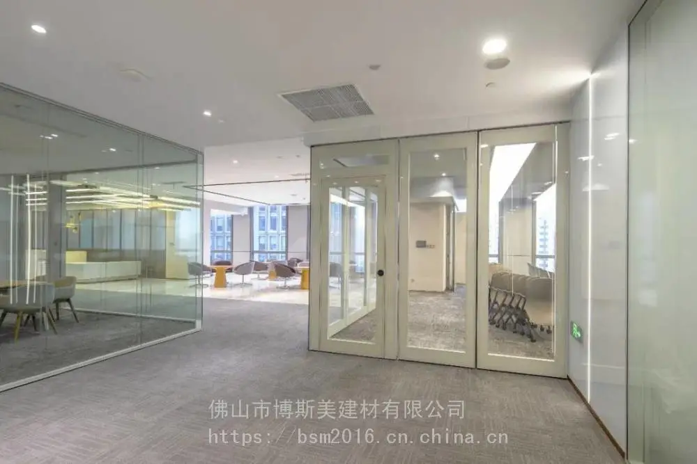 深圳 成品办公隔断 钢铝侧单玻 83款钢铝隔断