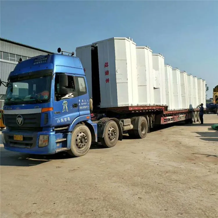 大型铁皮垃圾箱价格 长安勾臂垃圾车价格 勾臂垃圾车厂家