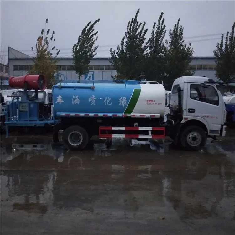 洒水车厂家 东风多利卡5方洒水车 雾炮洒水车