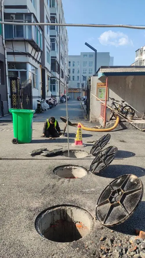 山西太原清淤吸污车 污泥抽污车 吸粪车出租