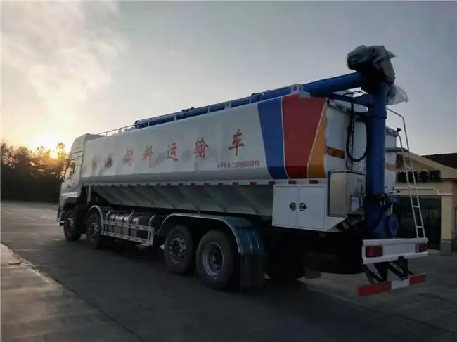 江淮***后六多功能饲料车-拉饲料汽车可拉不同饲l料