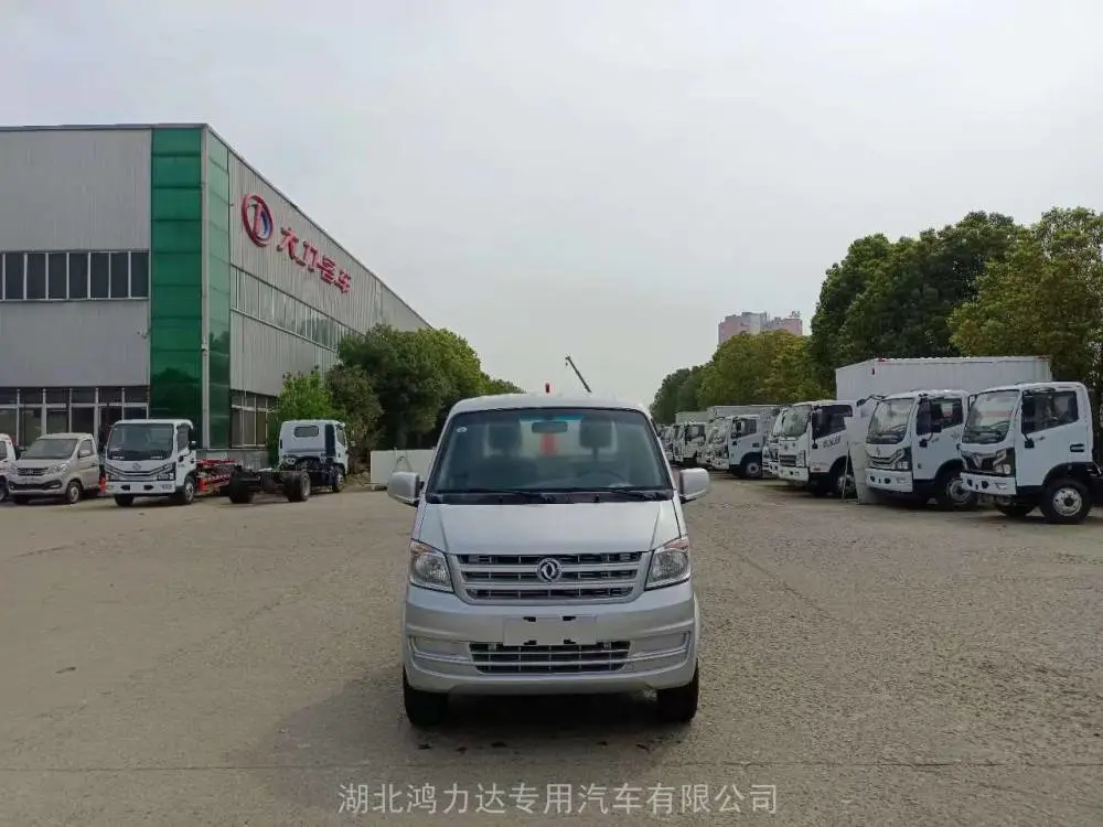 25方勾臂垃圾车价格 18万起配置参数与厂家报价 (注:实际价格需根据具体配置和采购量确定,此处仅为示例)
