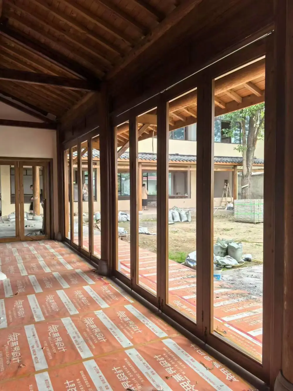 全屋现代简约实木折叠门窗通透全景 家用阳台落地窗折叠门定制
