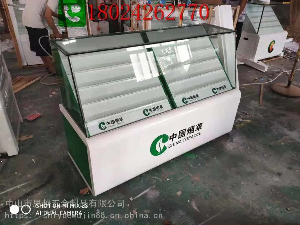 广东揭阳新款梯形烟柜货架烟架震撼上市