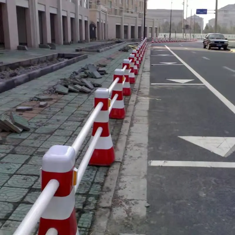 北京高速路障警示锥隔离墩防撞产品量大优惠