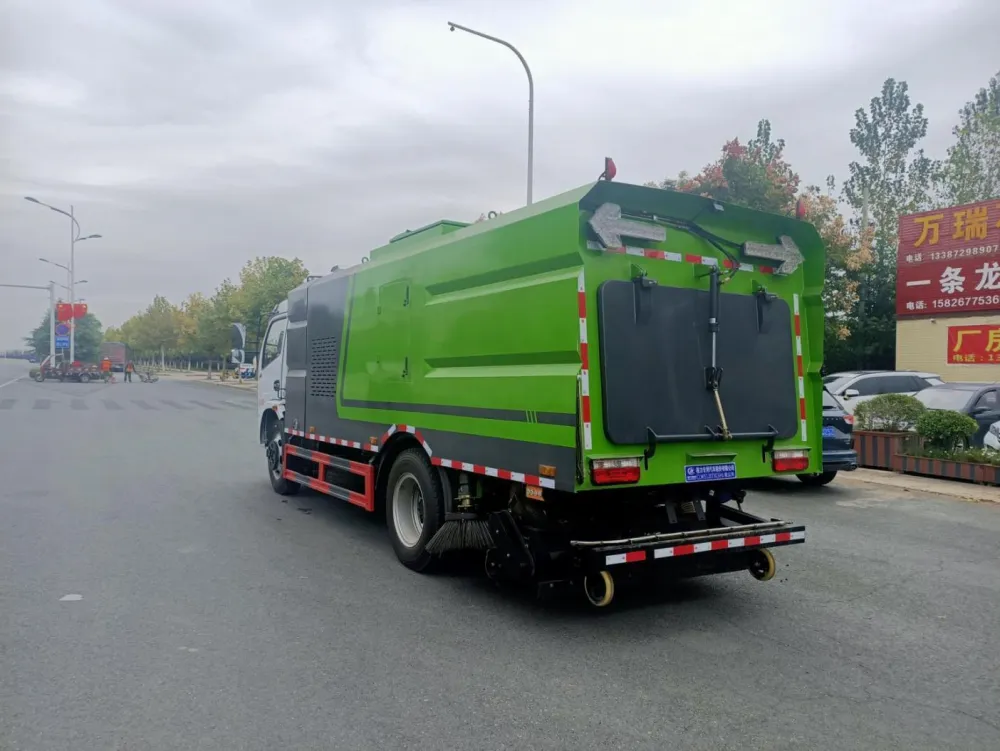 10方中置吸尘车5吨环卫吸尘车用途