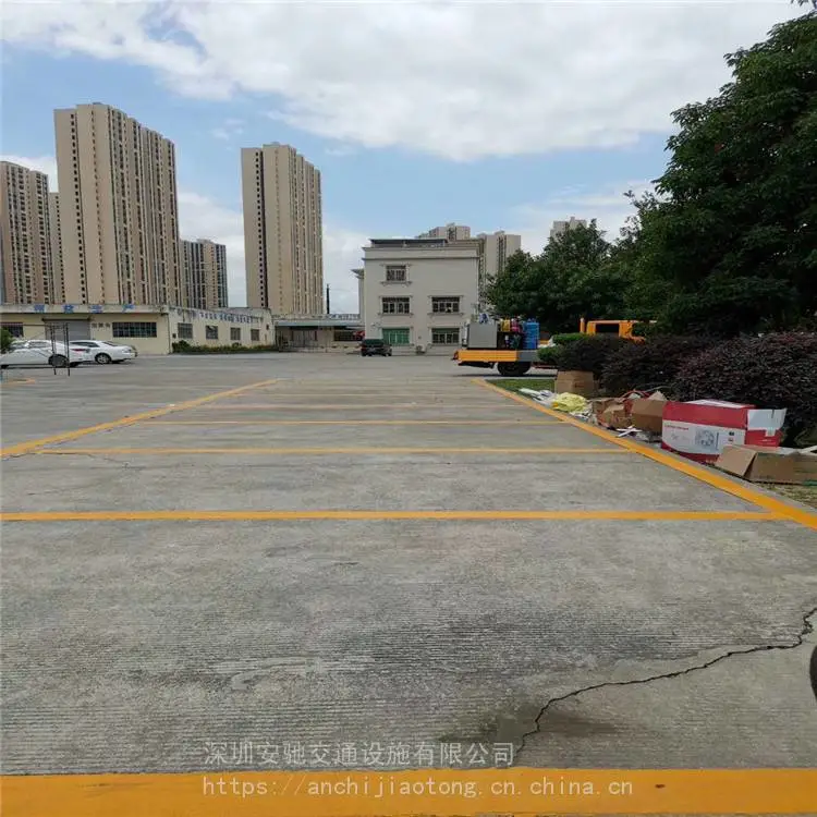深圳厂房热熔划线 检测站热熔标线施工多年经验
