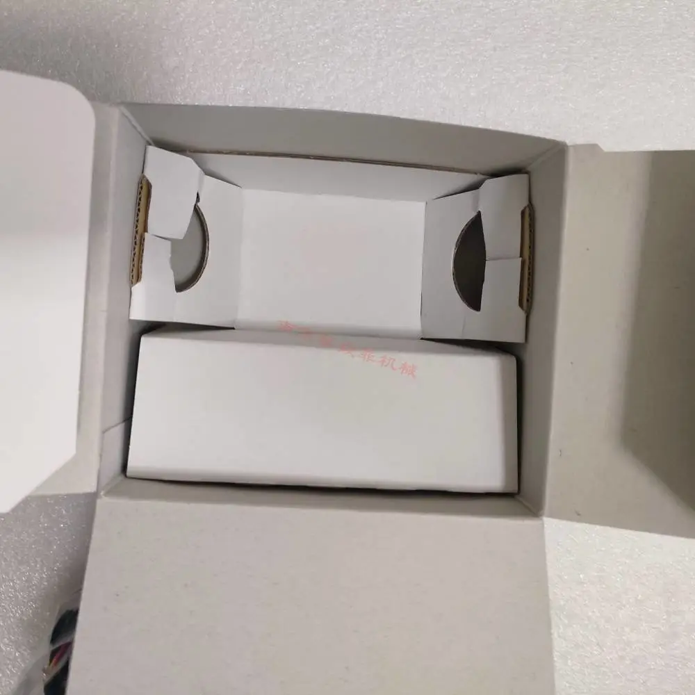 日本爱知时计aichitokei 电磁流量传感器 VN05R 适用于冷热水