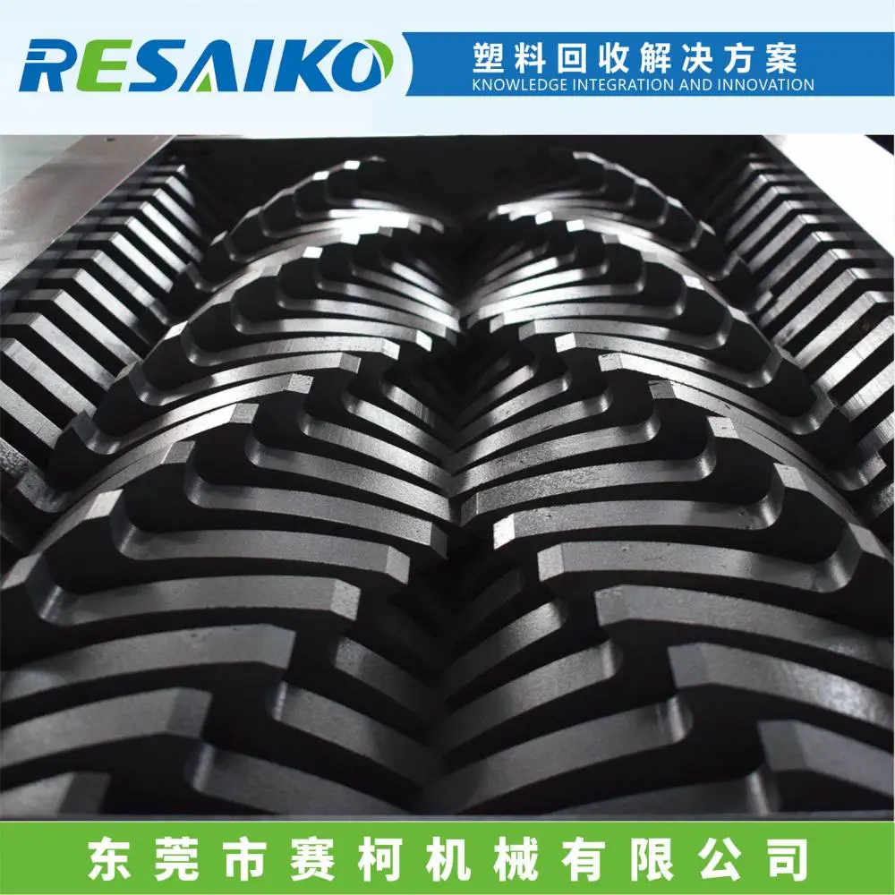塑料瓶回收破碎清洗线,PET饮料瓶破碎清洗回收造粒生产线,可乐瓶清洗线