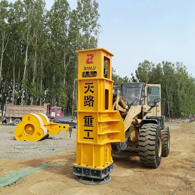 挖掘机液压夯 山西朔州应县40KJ液压夯 高速改扩建案例