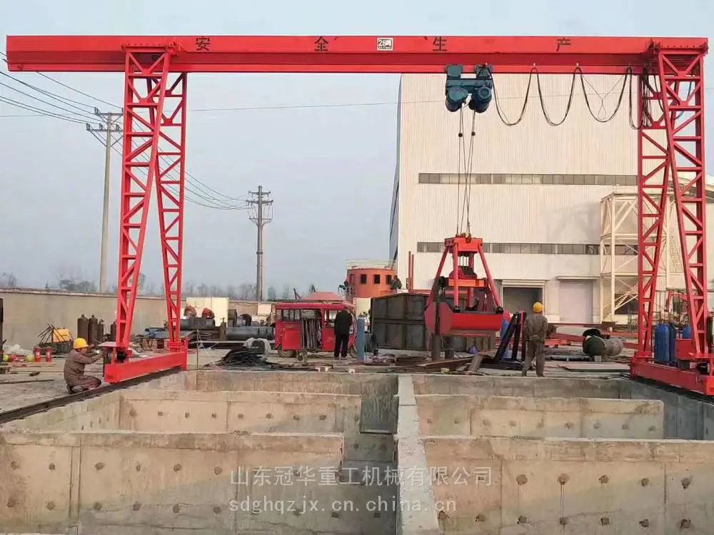 5吨跨度12米防爆行吊车花架梁自行龙门吊货场吊装设备报价单