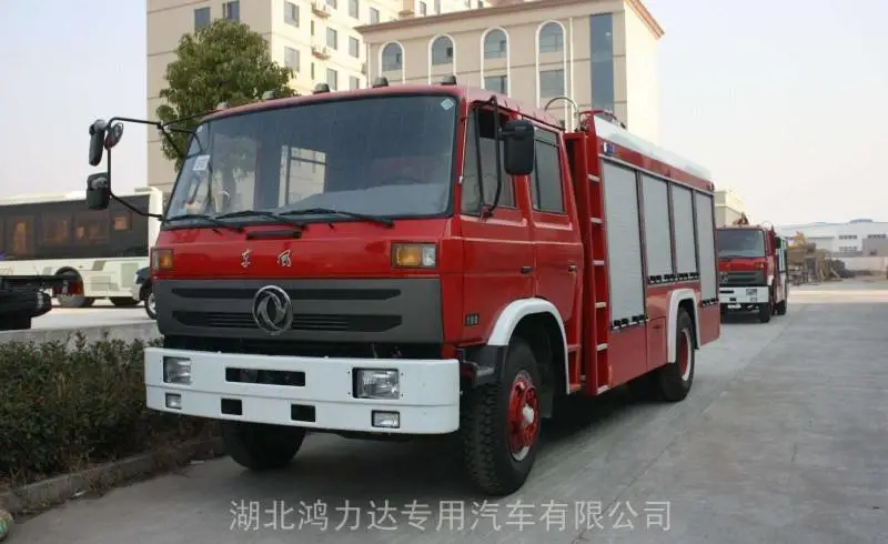 东风多利卡抢险消防车:高原救援的守护者,驰骋在雪域的烈焰先锋