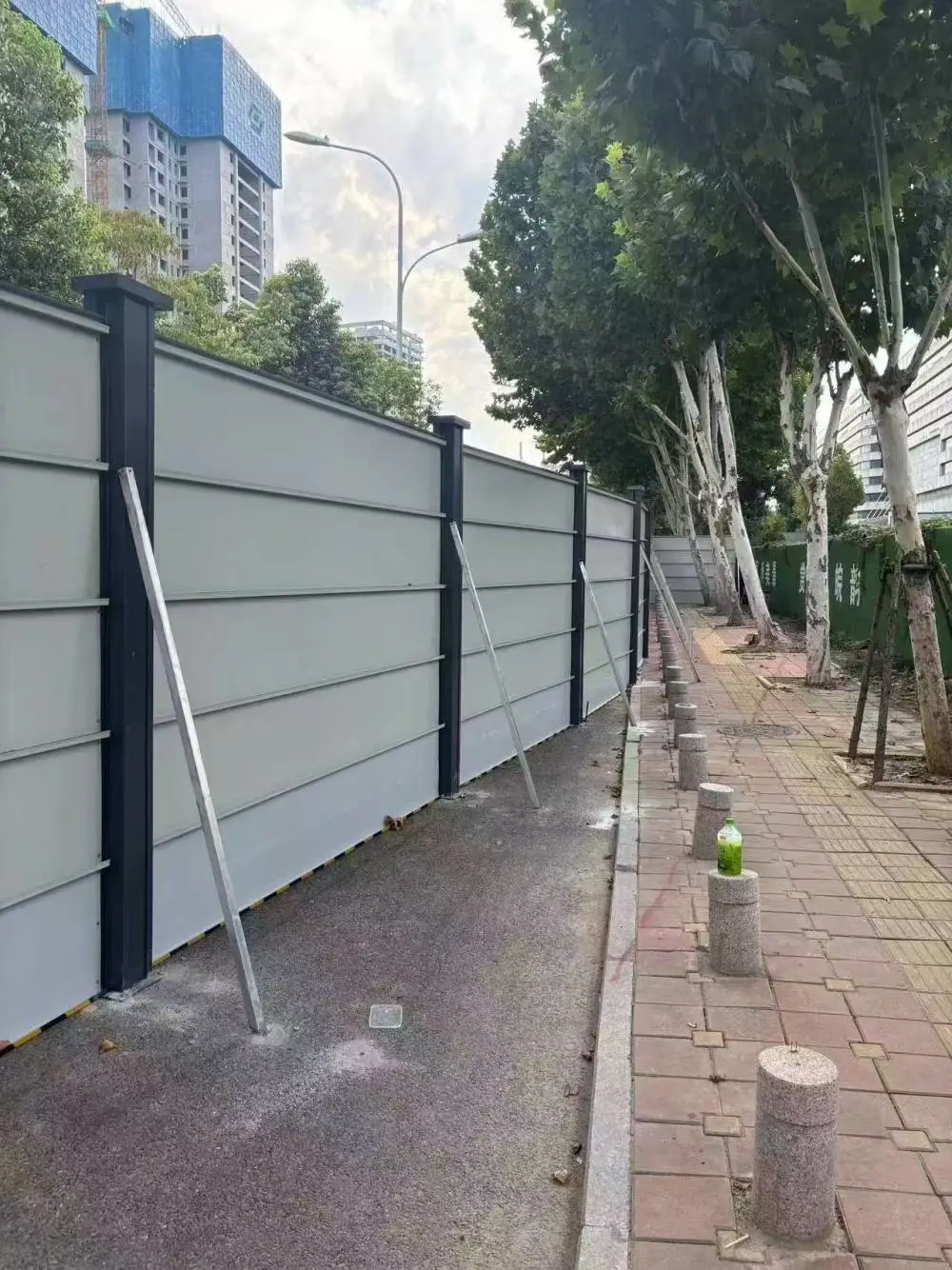 南谯区PVC围挡价格-- 老邻居围挡!