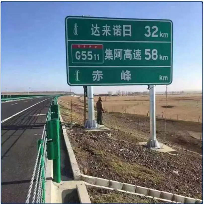 长期供应 八角监控杆 交通指示牌杆