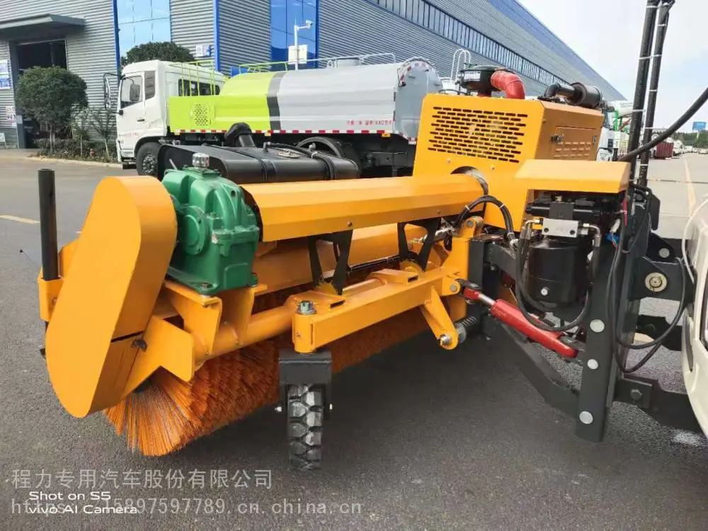 市政除雪车除雪滚扫除雪车